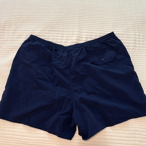 Patagonia Men’s Shorts XL Blue 5” - Picture 2 of 4